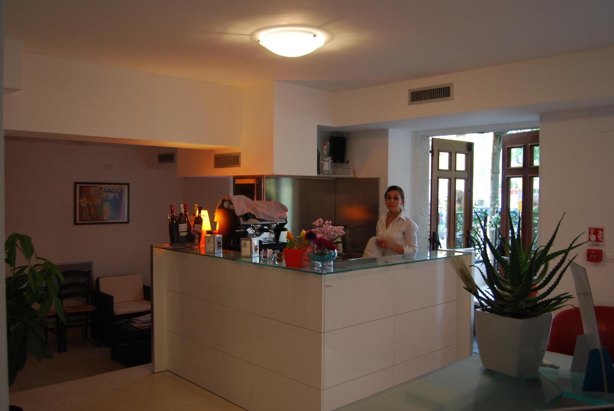 Hotel Alla Citta Di Trieste Градо Екстер'єр фото